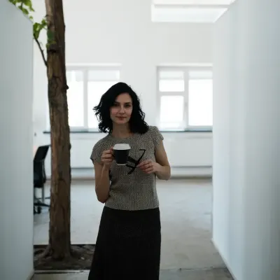 Вита, 28